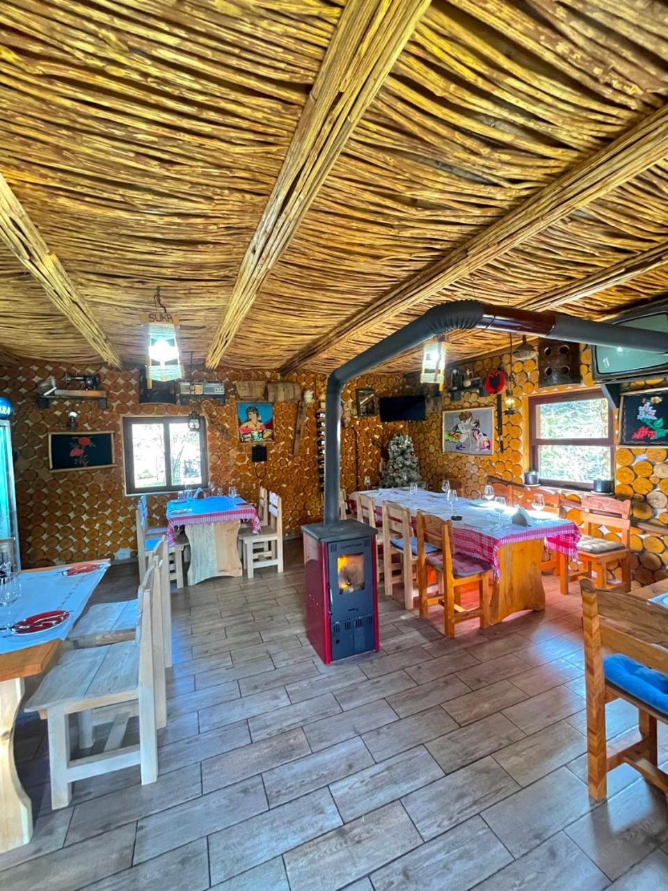 Vilat Suka Mkushit Shkodra Exterior foto